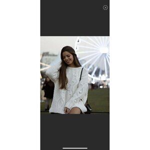 Knit Co-op Pom Pom Baubles Oversized Sweater Cream Color Medium Rx